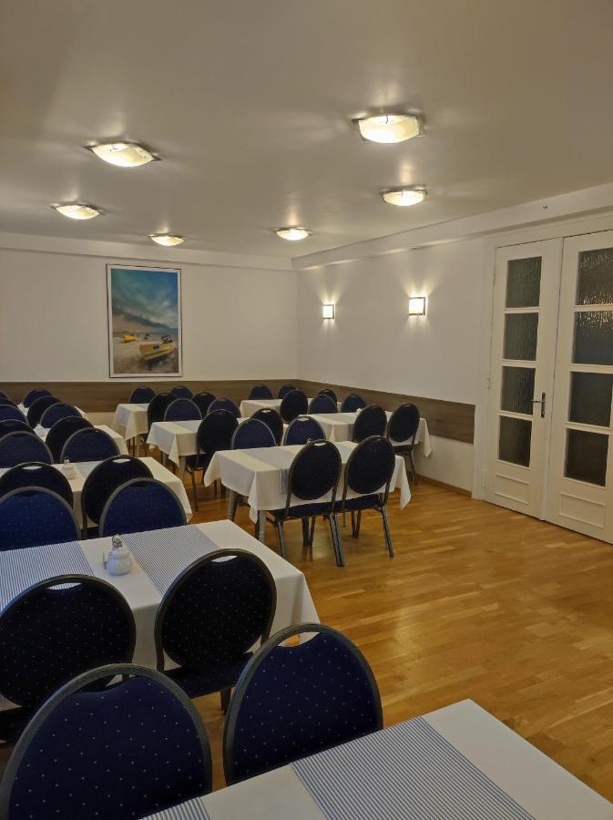 Polonia Bed & Breakfast Miedzyzdroje Exterior photo